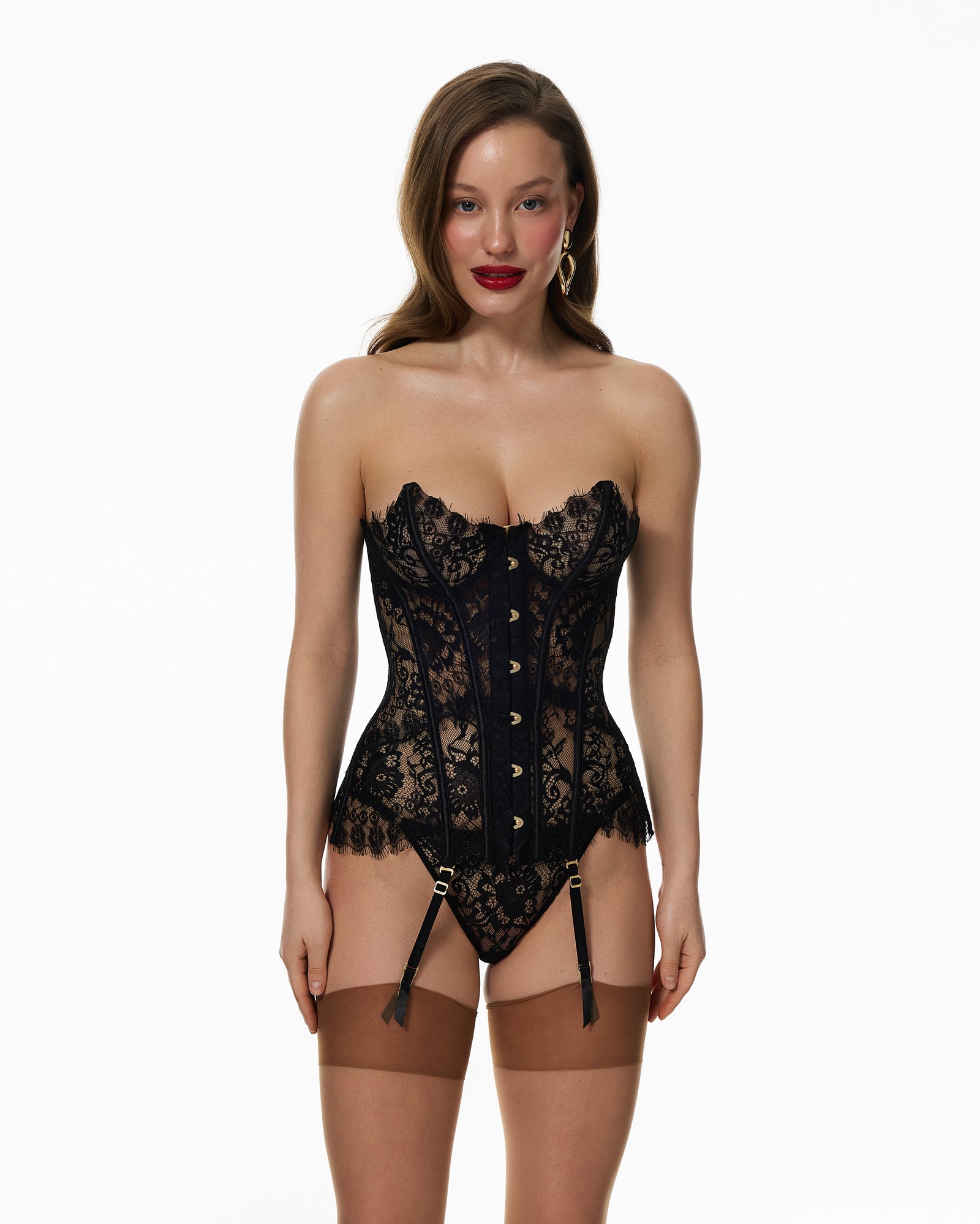 Corset Mona in black French Chantilly lace - 780